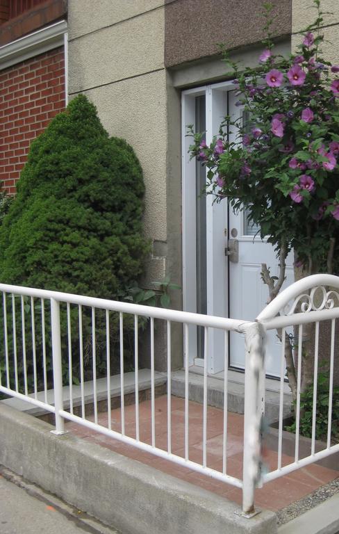تورونتو Dovercourt Village Mews المظهر الخارجي الصورة